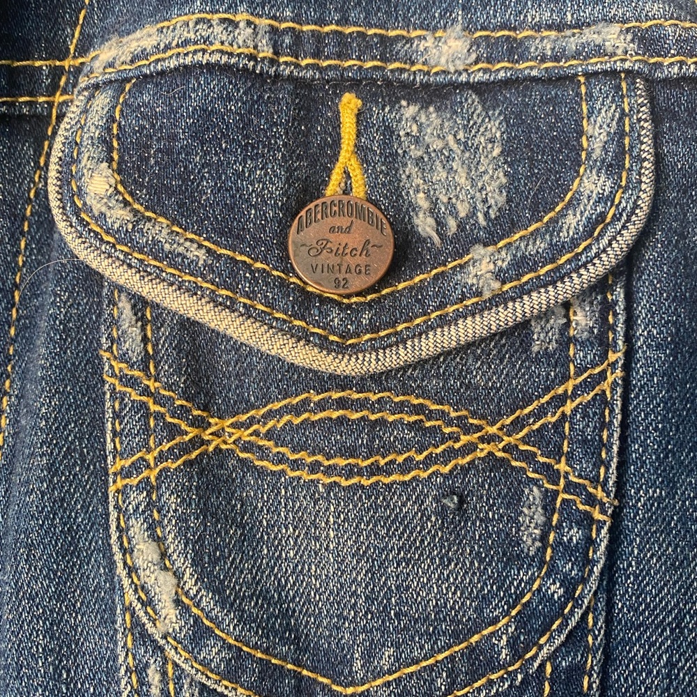 A&F Distressed Denim Jacket - Picture 2 of 8